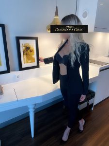 gorgeous escort Essen